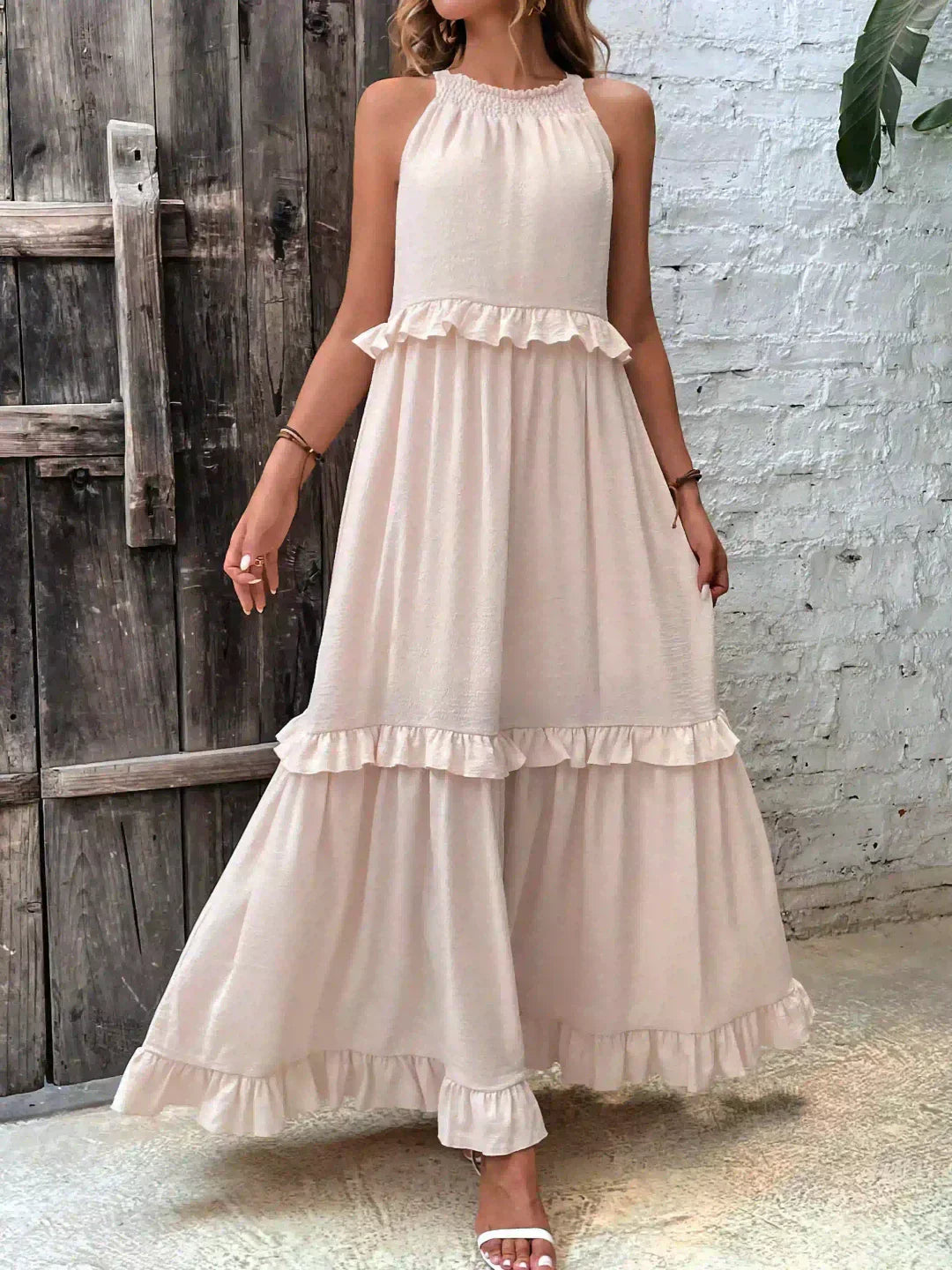 Sommer Maxikleid mit Volants Neckholder Damenkleid