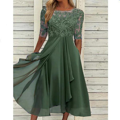 Damenkleid aus Chiffon mit Stickerei, Spitze und Aussparungen von BerlinGlamour