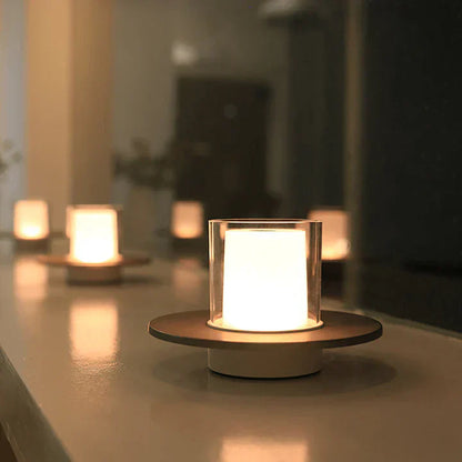 Moderne LED Tischlampe Dimmbar Stilvoll