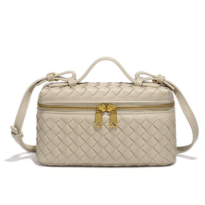 Geflochtene Crossbody Tasche Goldene Details Frauen