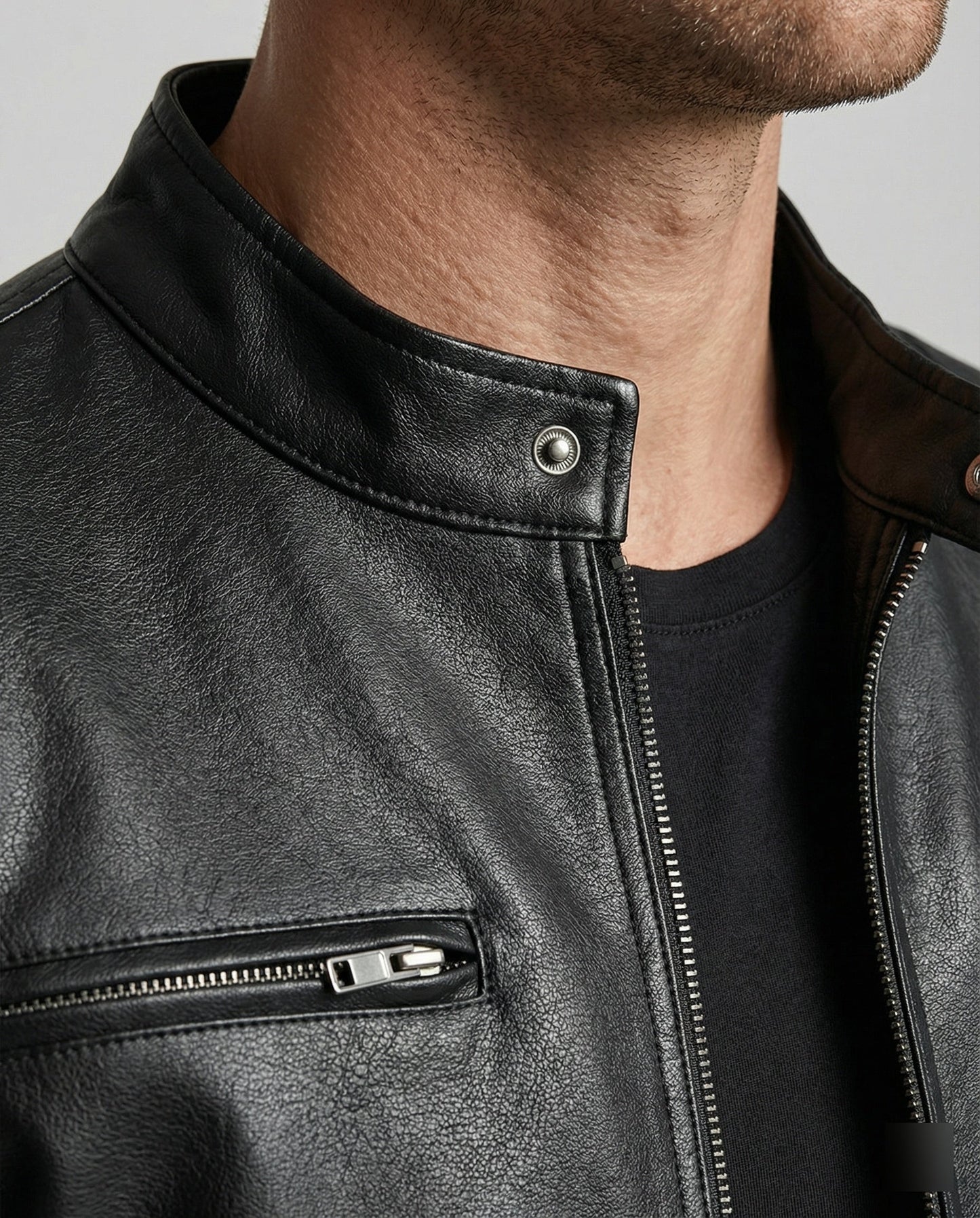 Herren Kunstlederjacke Elegant Schwarz mit Steppdetail