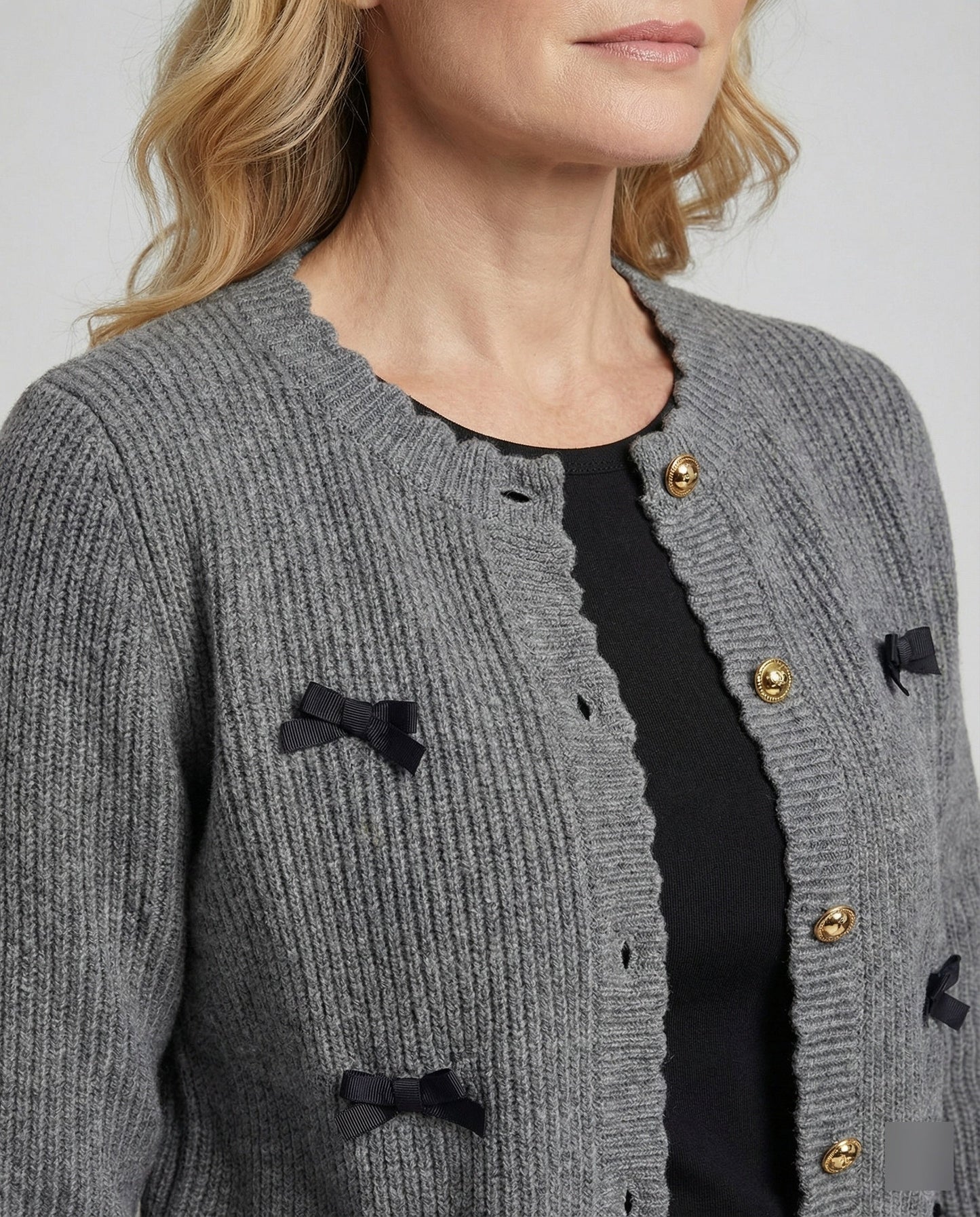Damen Cardigan mit Nierenknöpfen Modern