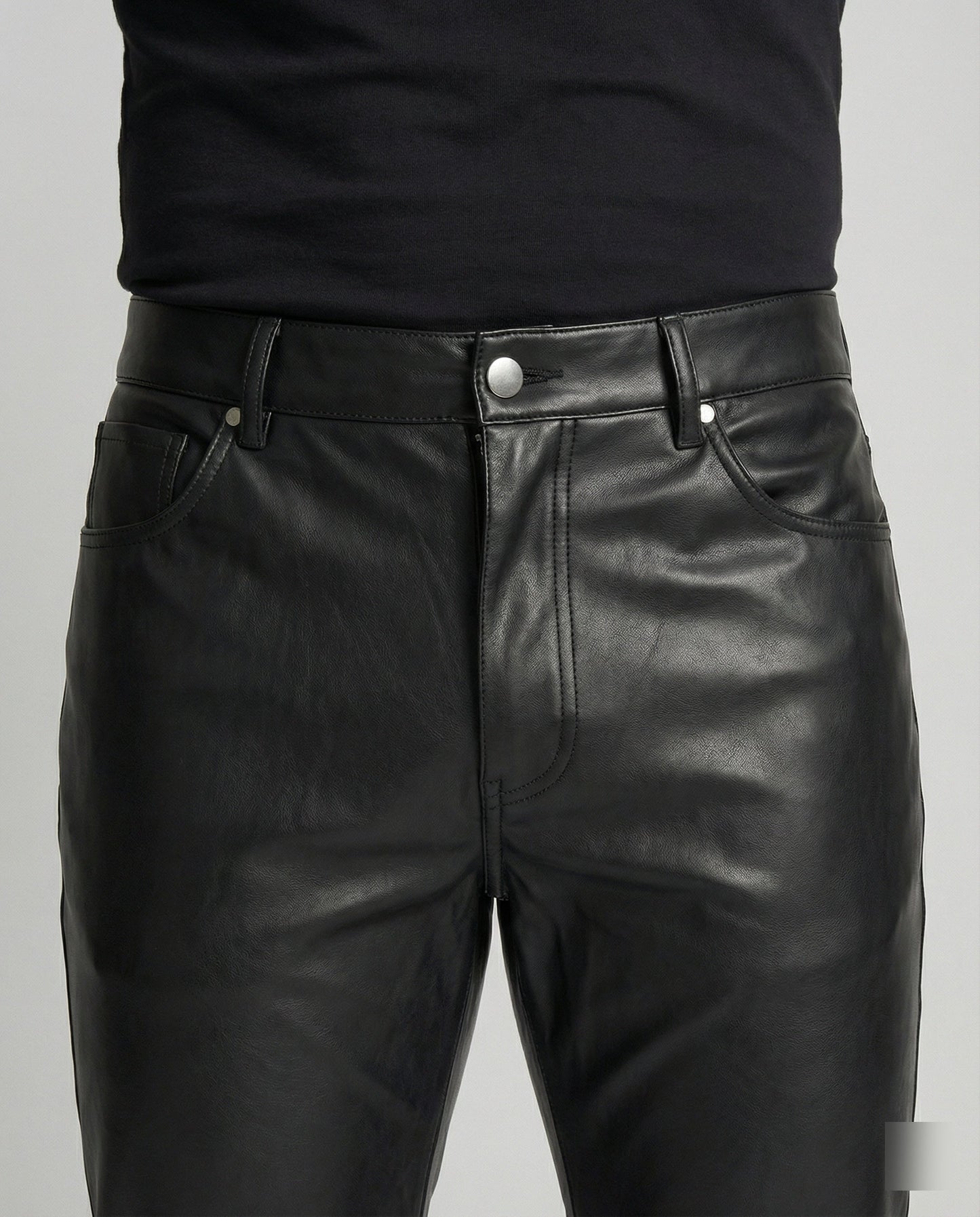 Herren Slimfit Hose Kunstleder Schwarz mit Taschen