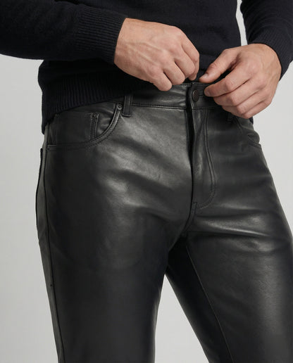 Herren Slimfit Hose aus Kunstleder Schwarz