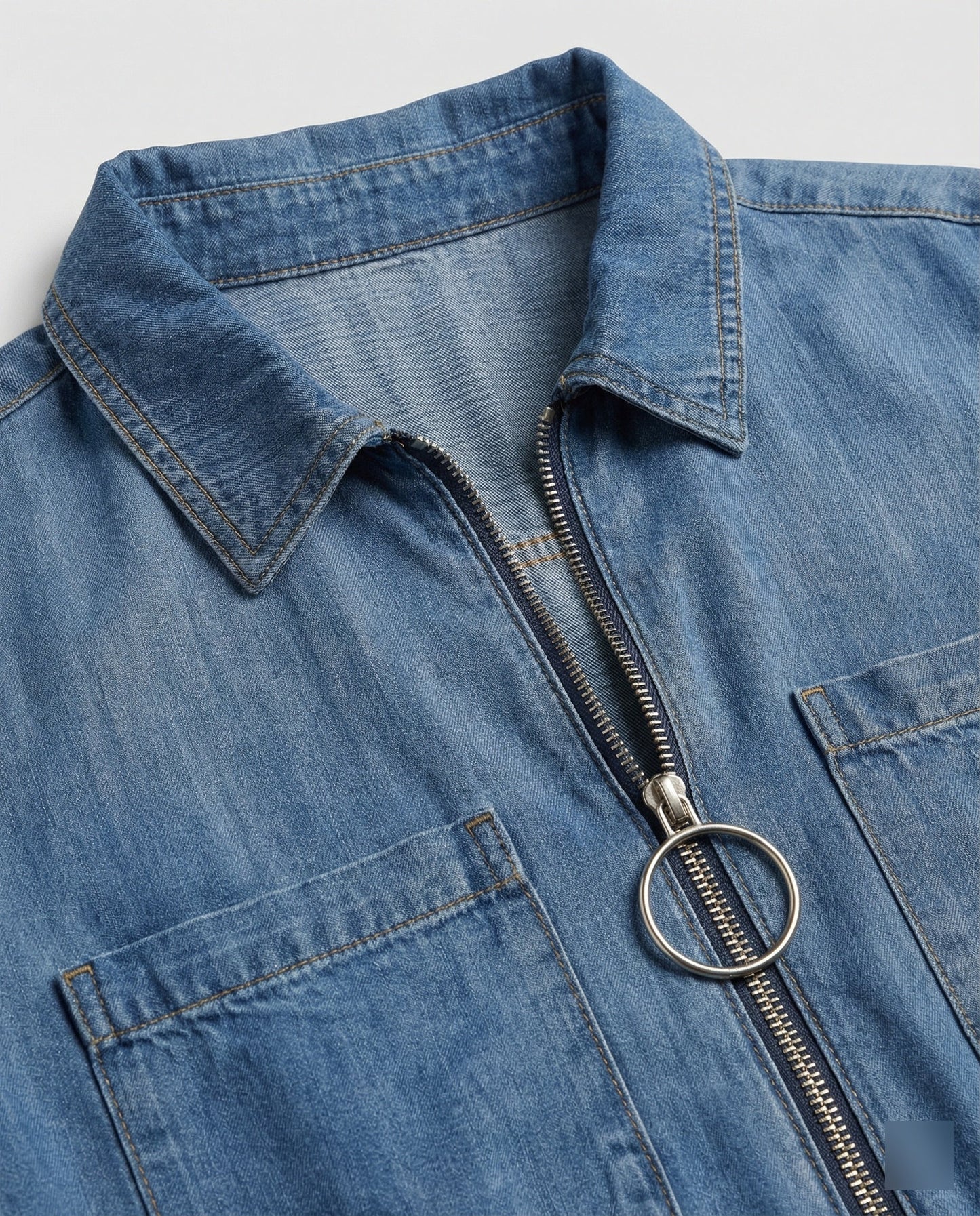 Frauen Jeanskleid mit Reißverschluss Modern