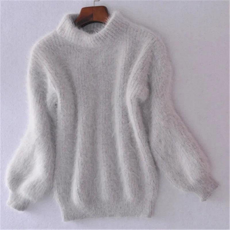 Taylor:  Locker gestrickter Angora-Pullover