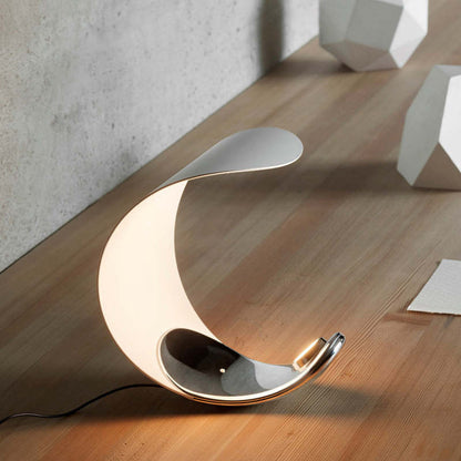 Moderne LED Tischlampe Mond Design