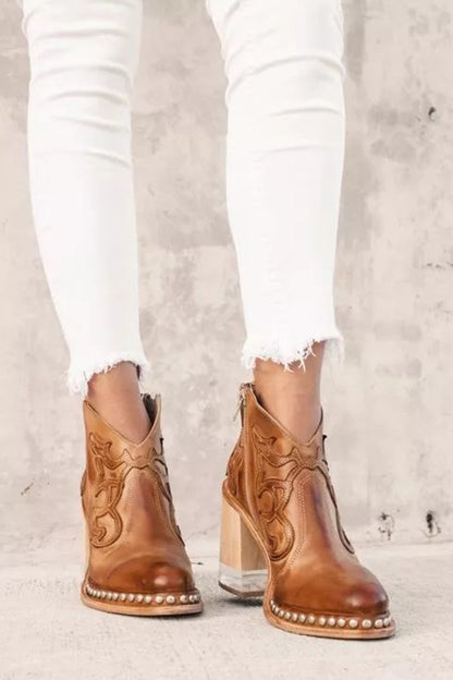 Nude Stiefeletten Damen Western Blockabsatz mit Nieten