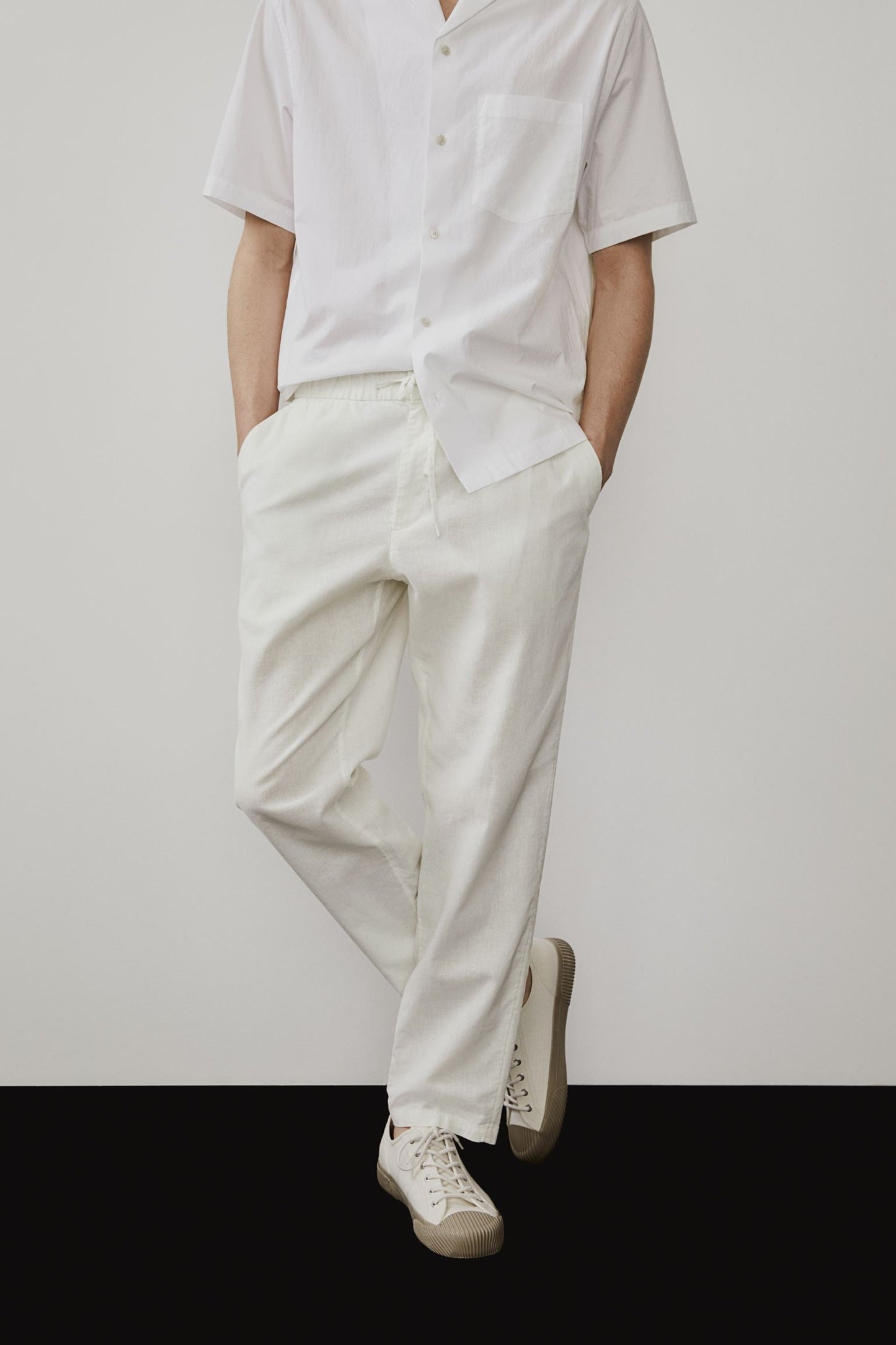 Herrenhose Slim Fit mit Kordelzug Modern Bequem