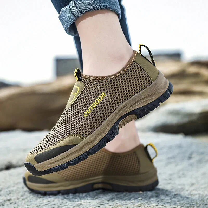 Herren Sneaker Slip-On Bequem Schwarz
