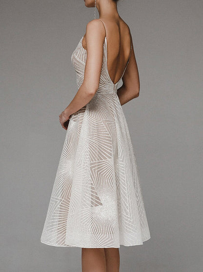 BerlinGlamour Sommerkleid mit Stickerei und Trägern