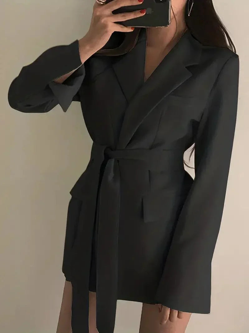 BerlinGlamour | Blazer Kleid Taillierte Passform Mini Länge