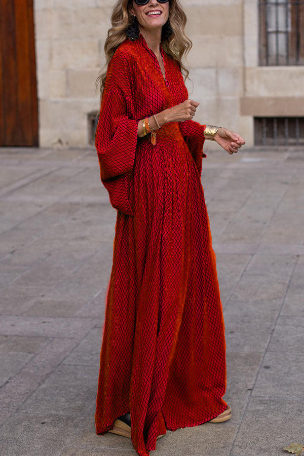 Elegantes Langarm Kleid mit V-Ausschnitt und lockerer Passform