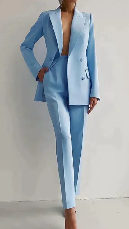 Eleganter Anzug Bestehend aus Blazer und Hose Business