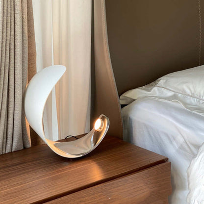 Moderne LED Tischlampe Mond Design