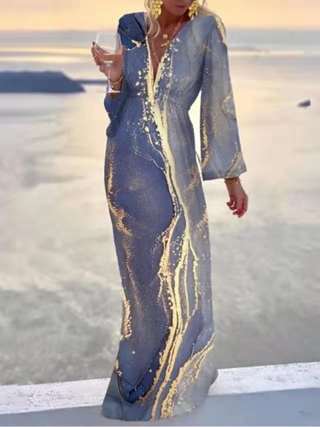Strandkleid mit V-Ausschnitt, Chiffonärmeln und Taillierung von BerlinGlamour