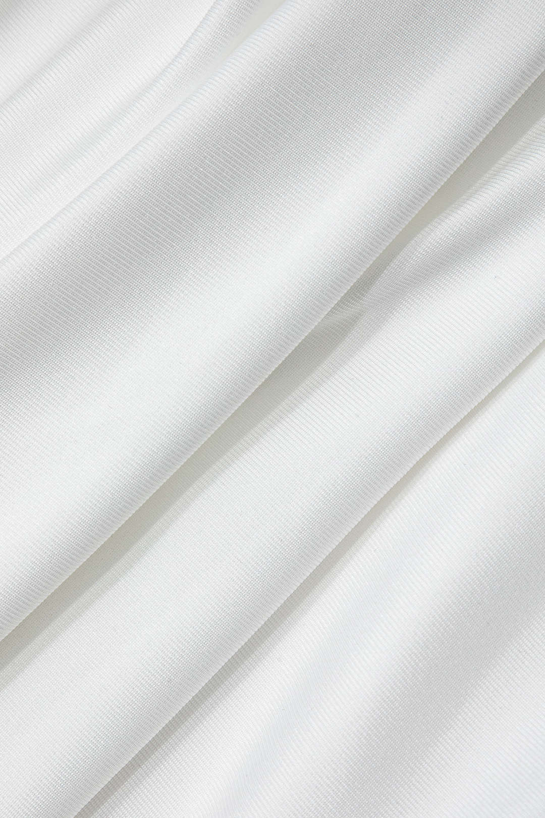 Elegantes Maxikleid mit Volant und Rüschen