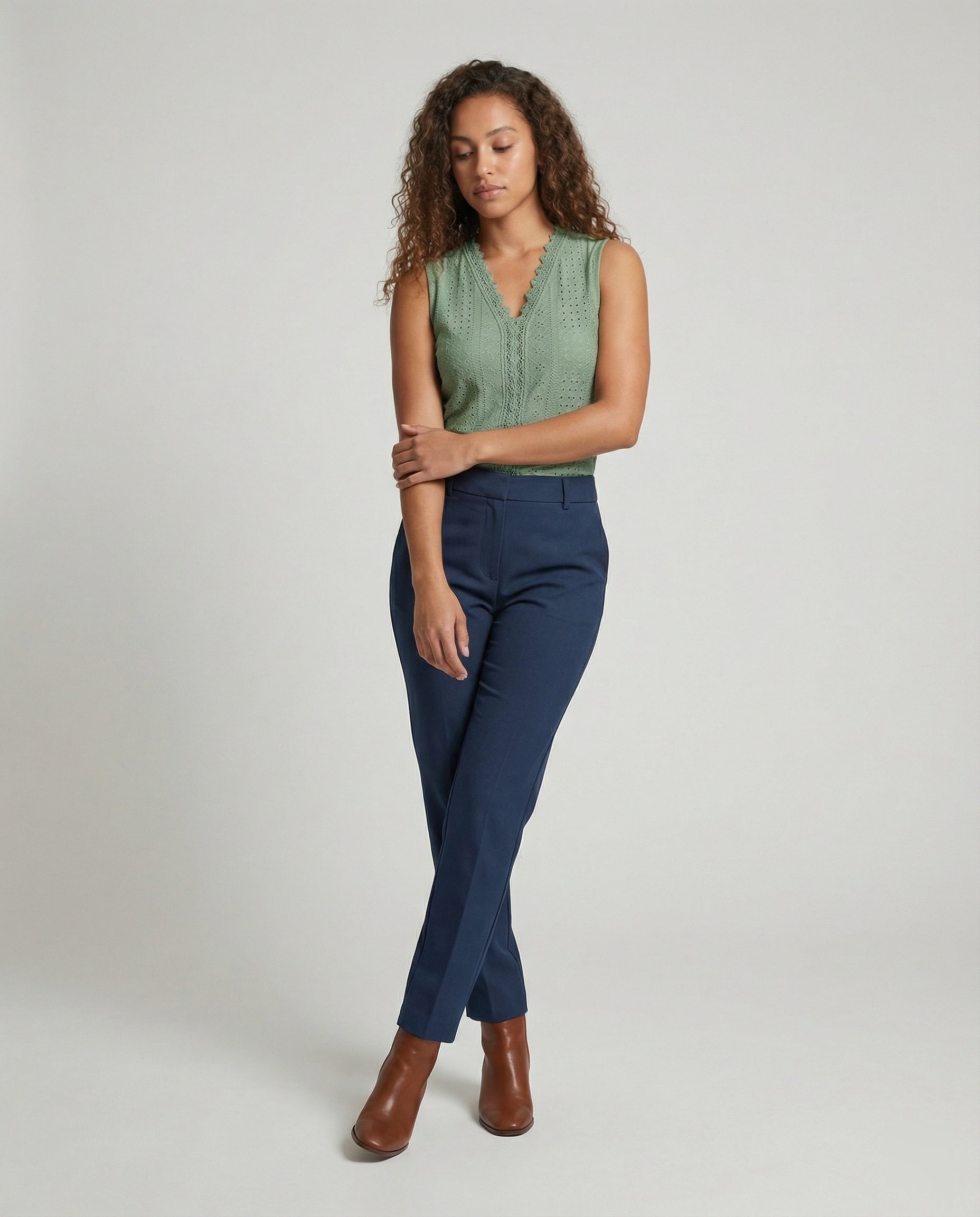 Damen Top Baumwolle Lochstickerei Elegant - BerlinGlamour