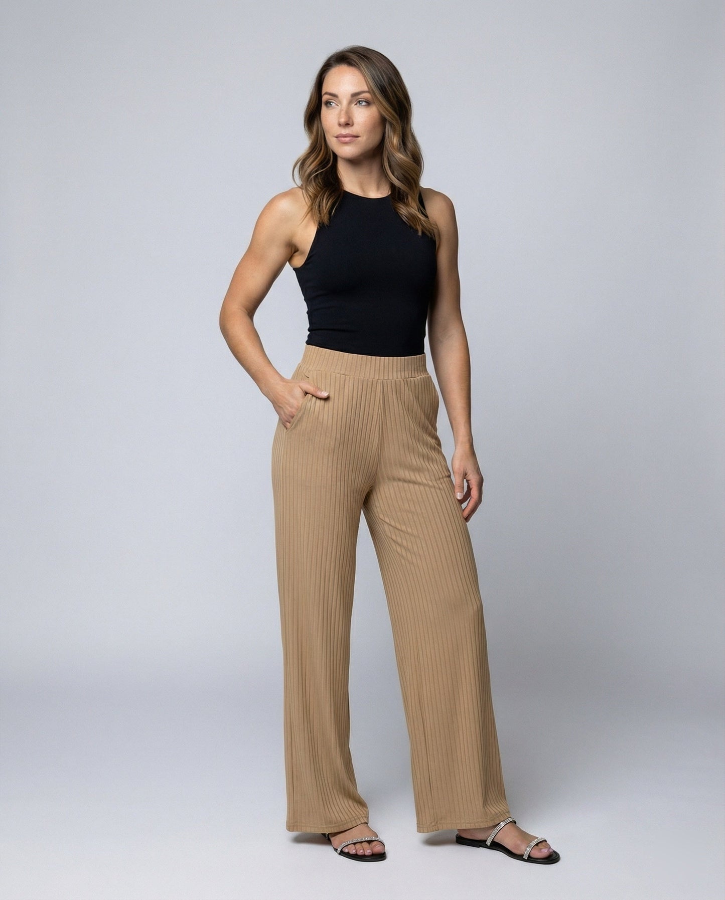 Damen Sommerhose Weit Geschnitten Elegant Mit Rippstruktur - BerlinGlamour
