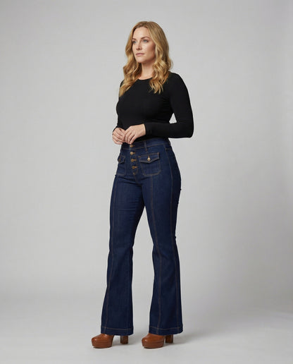 Hohe Damenjeans High-Waist Schlagjeans Trendy
