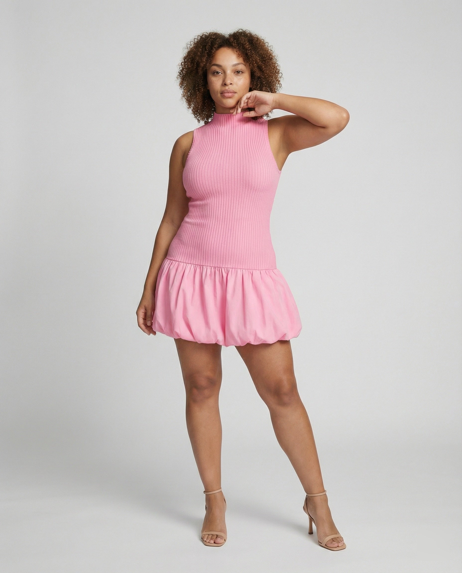 Berliner Kleid Ärmellos Figurbetont Rock - BerlinGlamour