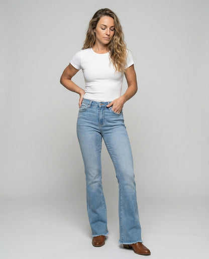 Damen Highwaist Flared Jeans mit Fransen Saum - BerlinGlamour