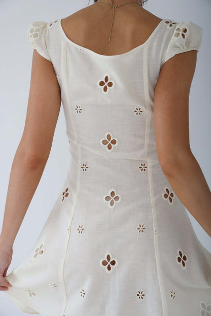 Elegantes Damen Hochzeitskleid Midi Länge