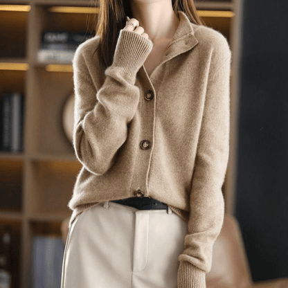 Luxuriöse Cashmere Strickjacke Weich Maßgeschneidert