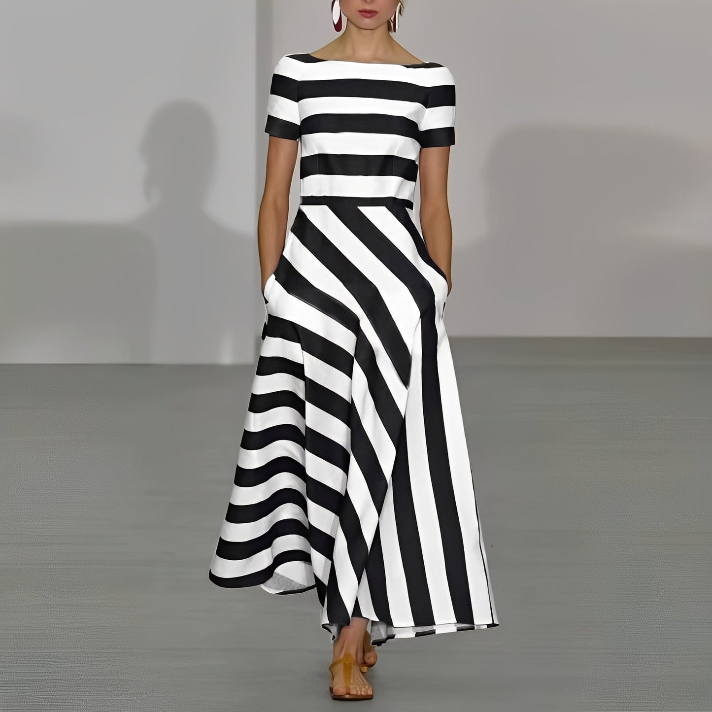 Schickes Damenkleid Gestreift Sommerkleid