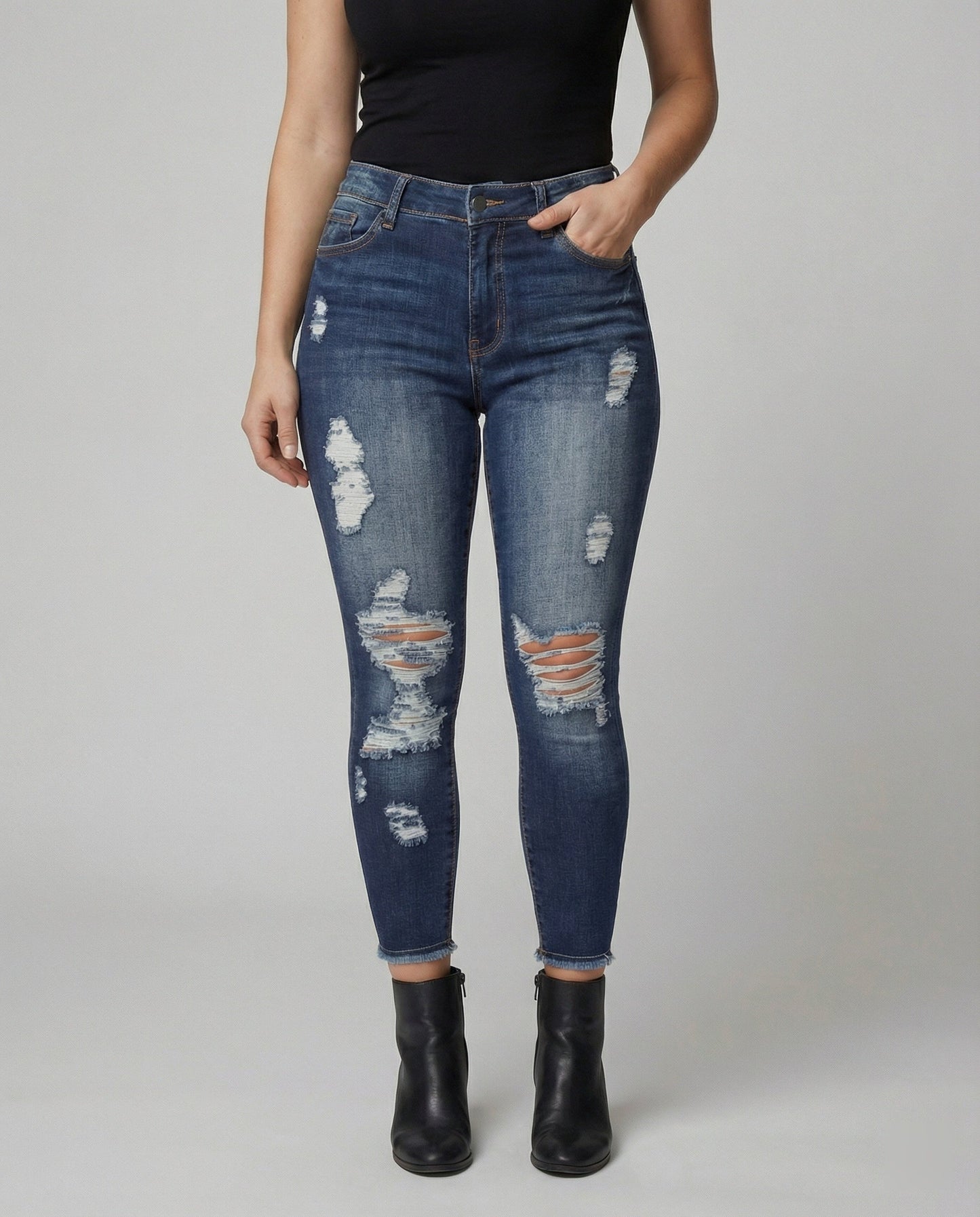 Damen Jeans Hohes Modell Destroyed Style - BerlinGlamour