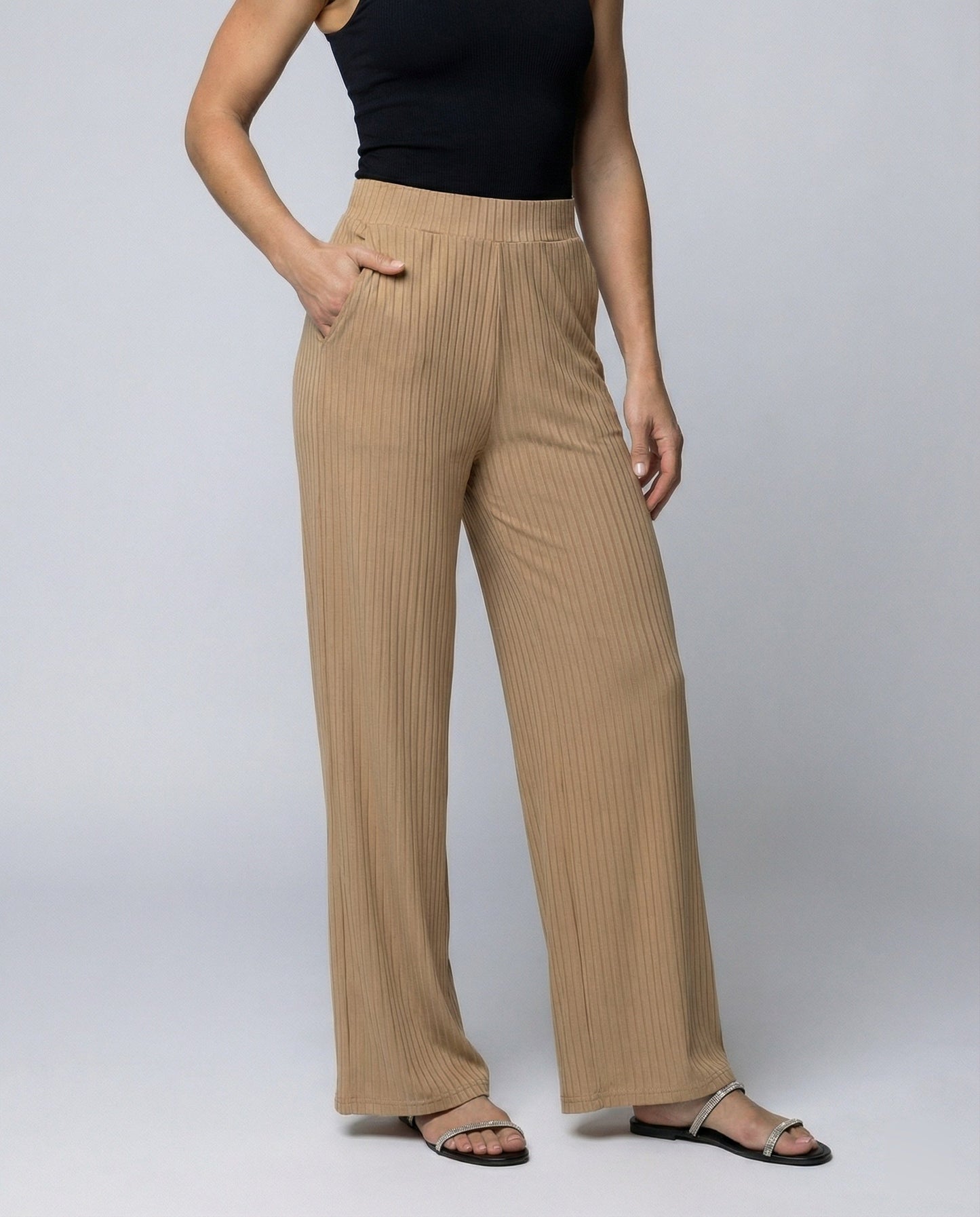 Damen Sommerhose Weit Geschnitten Elegant Mit Rippstruktur