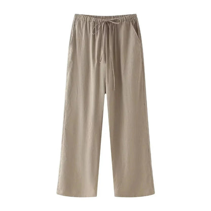 Elegantes Zweiteiler Set Modern mit Bindegürtel und weite Hose
