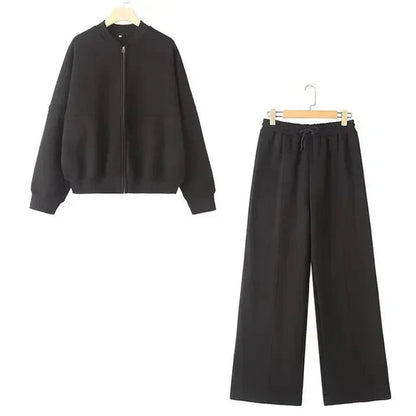 Bequemes Zweiteiler Set mit Zipper Jacke und Joggerhose