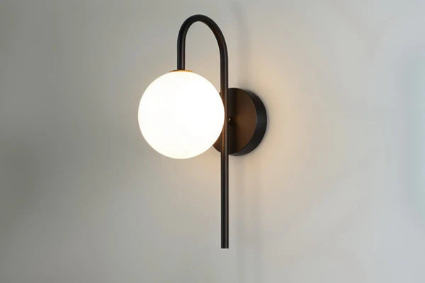 Goldene LED Wandlampe Modern Kugelform