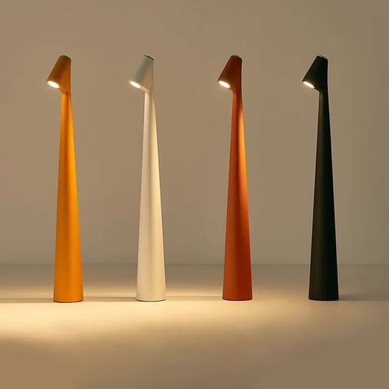 Nordische LED Leselampe Kabellos Dimmbar Minimalistisch - BerlinGlamour