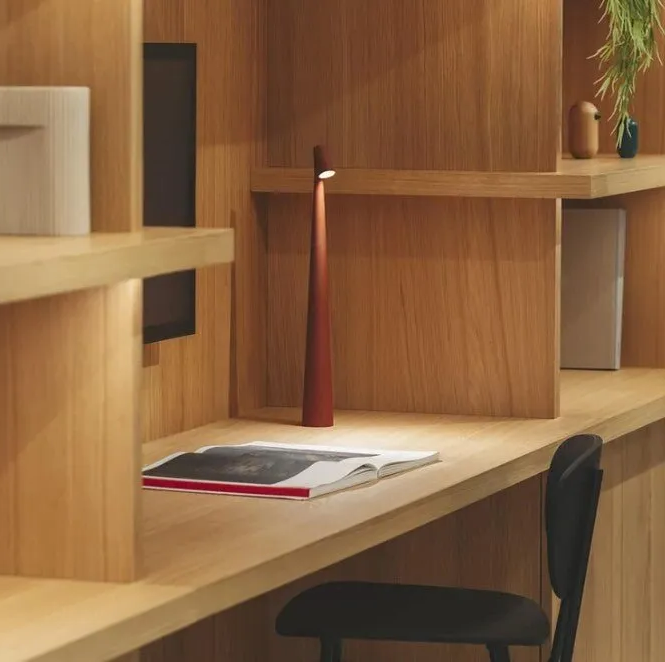 Nordische LED Leselampe Kabellos Dimmbar Minimalistisch