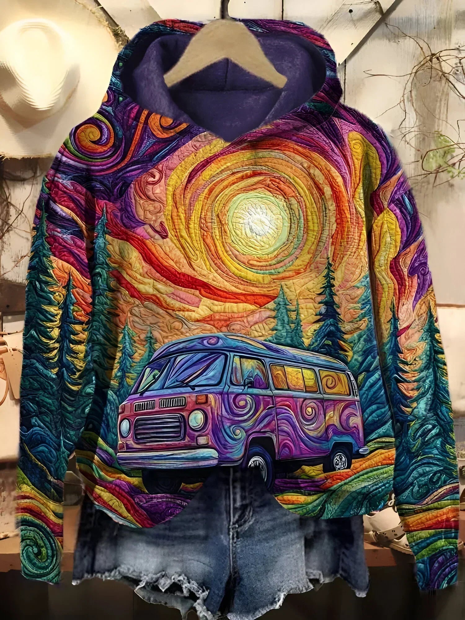 Retro Hoodie Roadtrip Style Berlin - BerlinGlamour