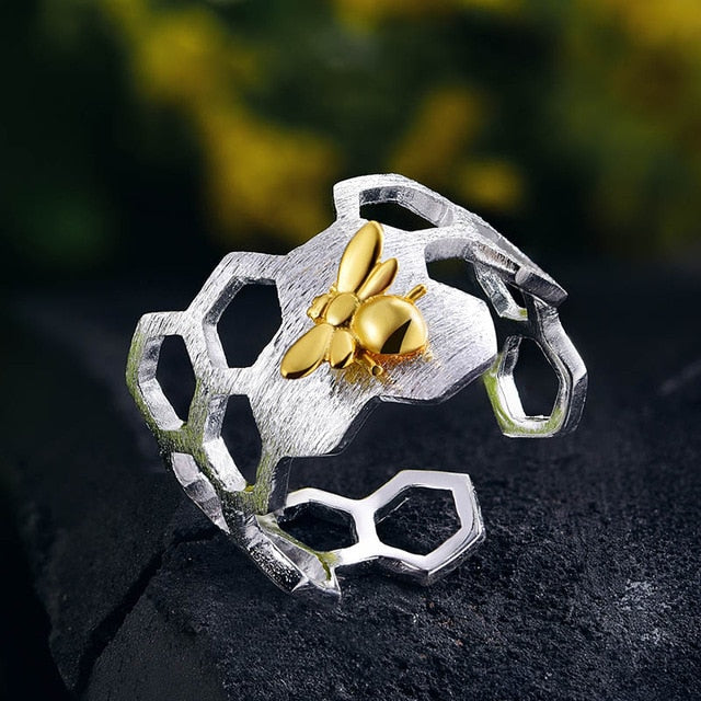 18K Vergoldeter Waben Ring Offen Kleine Bienen Schmuck - BerlinGlamour