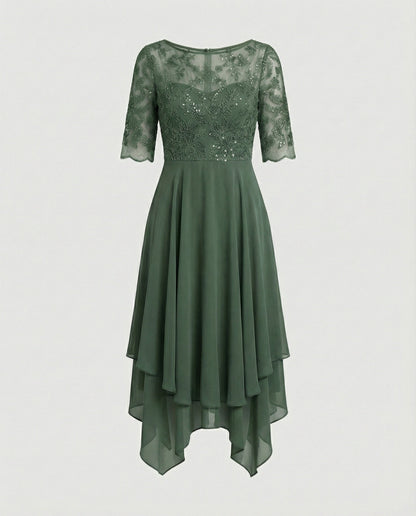 Elegantes Damen Midikleid aus Spitze und Chiffon