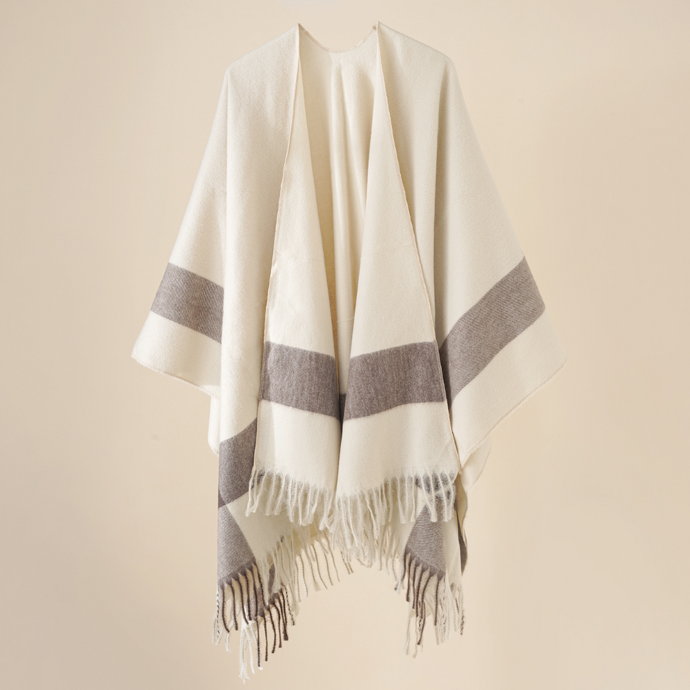 Eleganter Quastenschal Damen Schal Modern - BerlinGlamour