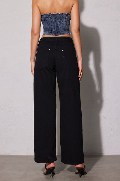 Weite Jeans mit Utility-Style Modern
