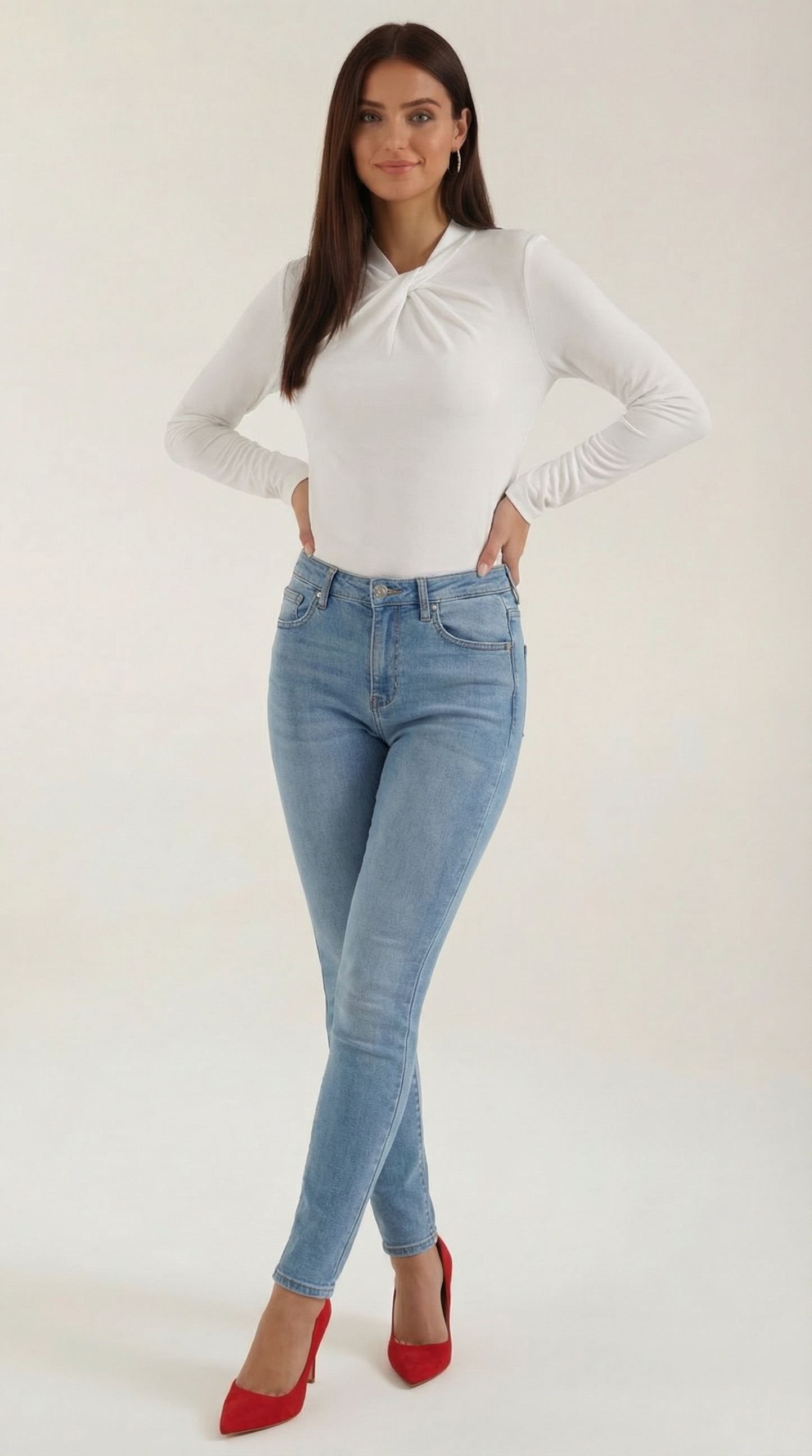 Knotenbluse Damen Modern mit Rundhals Ausschnitt - BerlinGlamour