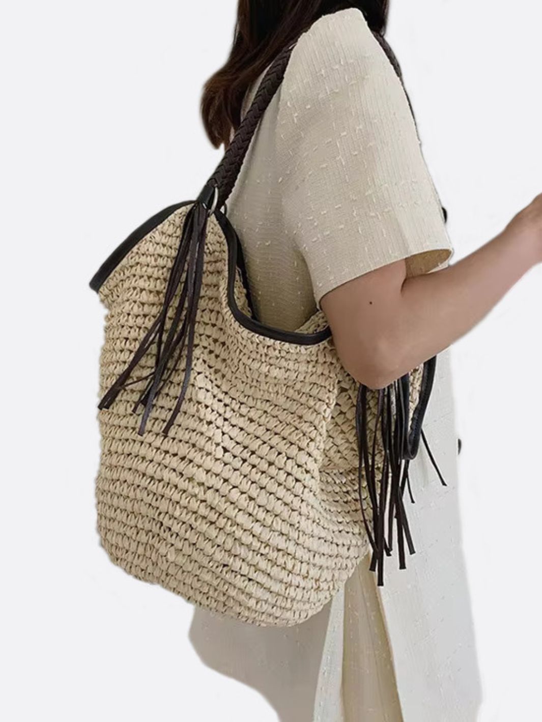 Strohtasche Damen Boho Sommer mit Lederriemen und Fransen