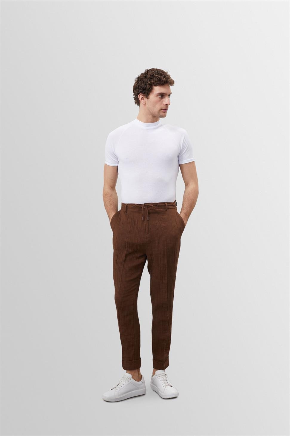 Slim-Fit T-Shirt Weiß Herren Klassisch Elegantes Design - BerlinGlamour