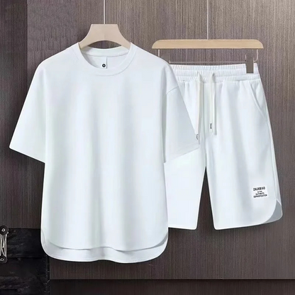 Eleganter Herren Sommer Outfit Modern