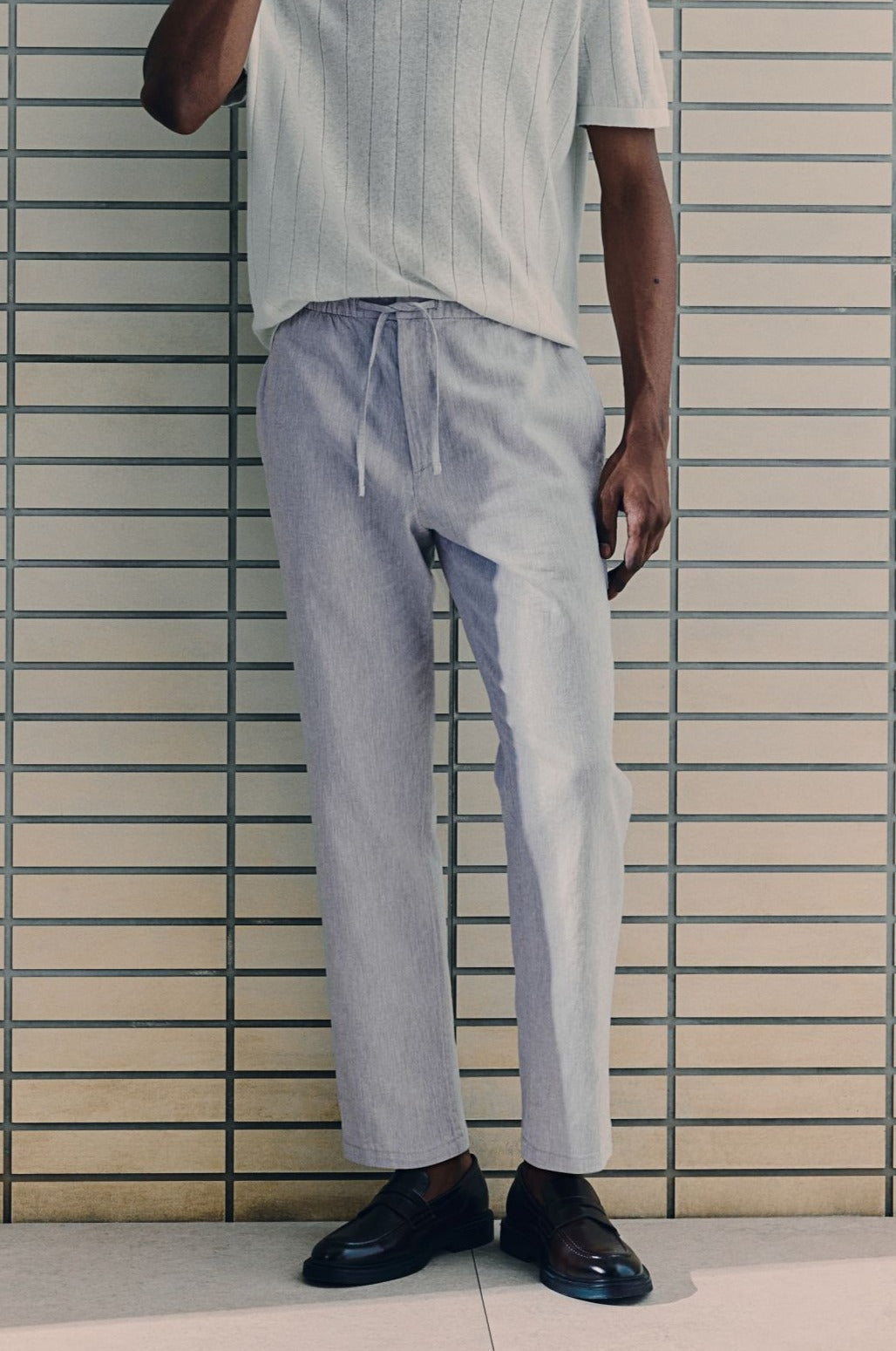 Herrenhose Slim Fit mit Kordelzug Modern Bequem