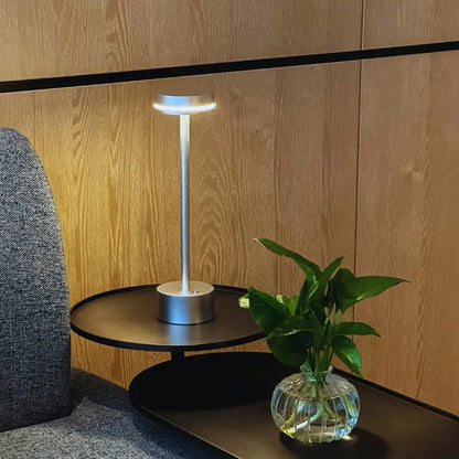 Moderne Raumleuchte Lampe Berlin Stil