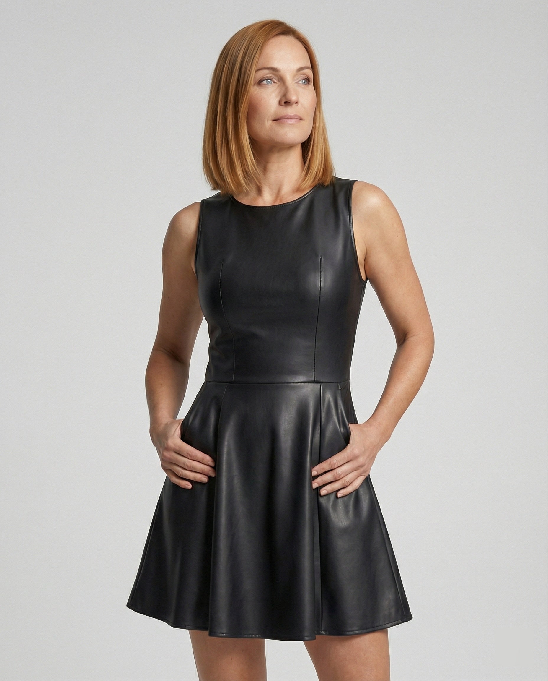 Lederkleid Damen Schwingrock Minikleid Schwarz - BerlinGlamour