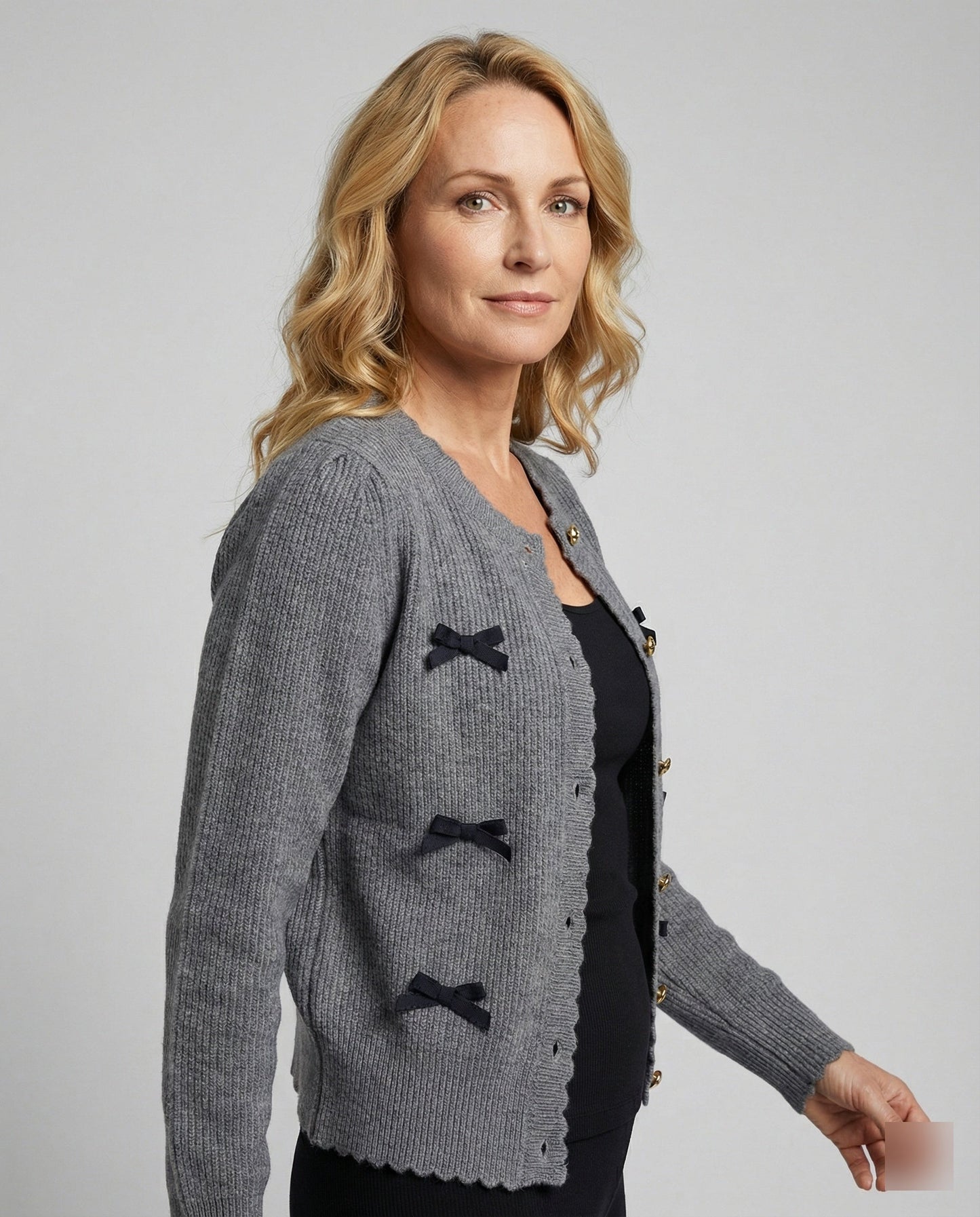 Damen Cardigan mit Nierenknöpfen Modern - BerlinGlamour