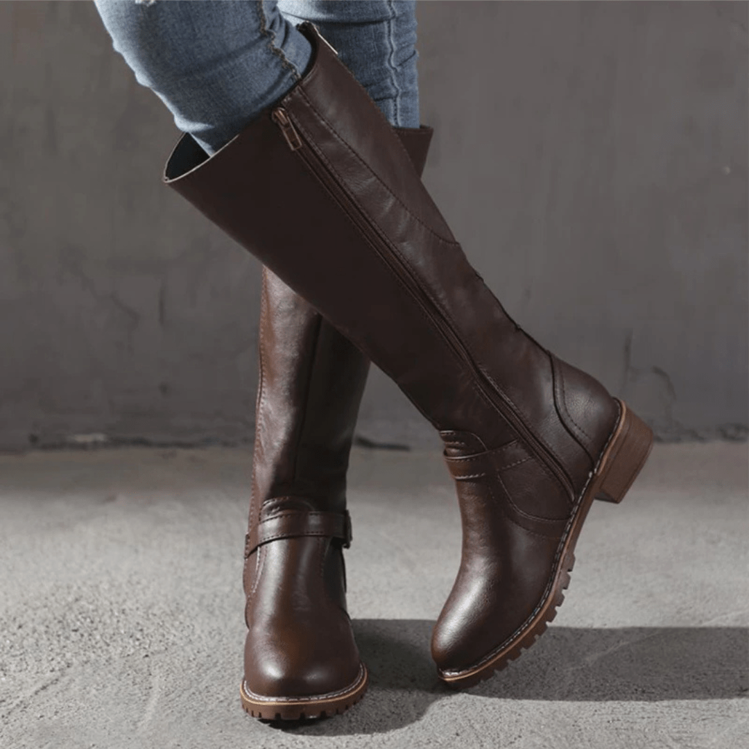 Beatrice – Hohe Stiefel:  Setzen Sie Ihre Beine perfekt in Szene